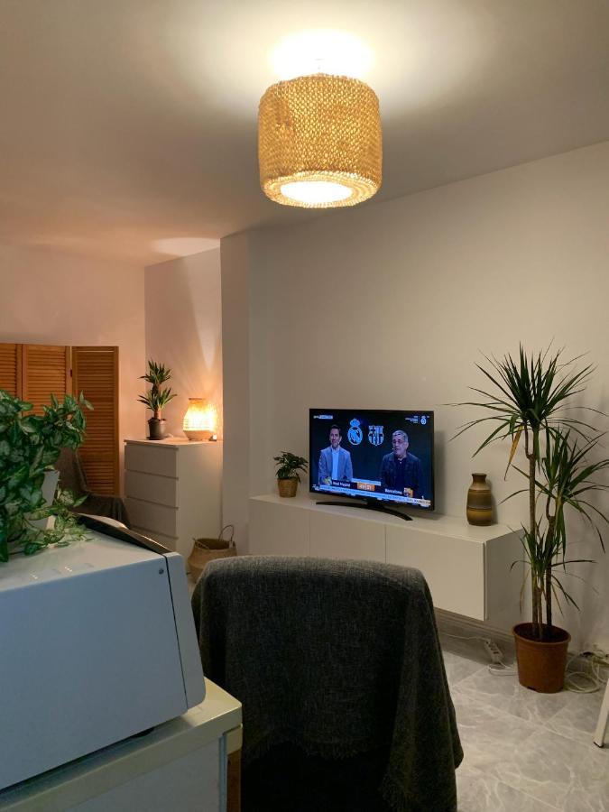 Apartamento en primerísima línea de playa con espectaculares vistas Netflix, Prime y Disney Oropesa del Mar Exterior foto